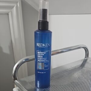 Redken Extreme Anti-Snap Leave-In HAIR Treatment - Blue